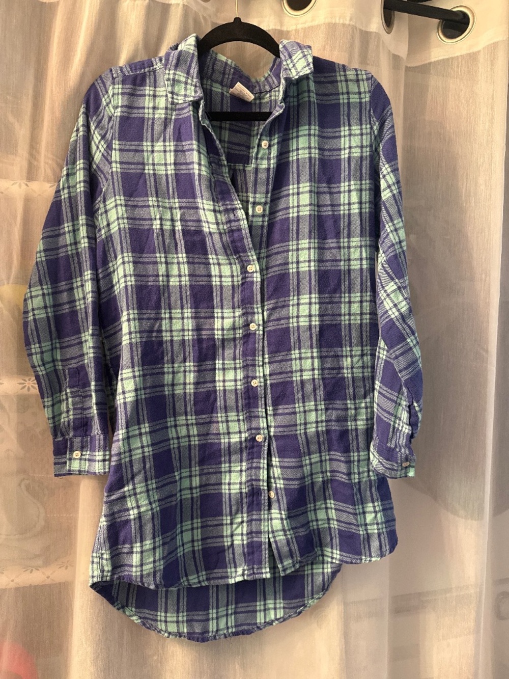 Night gown with pockets